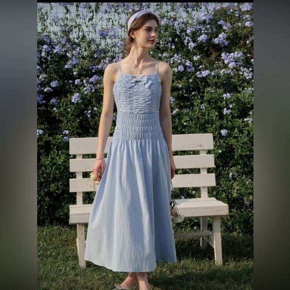 Simple Retro Dresses & Skirts - 🩵EUC Simple Retro Light Blue Smocked Maxi Dress with Bow Detail size M Vintage
